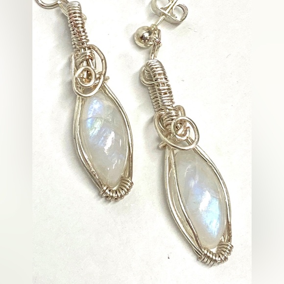 HANDMADE Elegant Genuine Moonstone Hand Wrapped Dangle Earrings, Gift for Her - Picture 8 of 8
